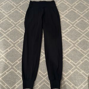 Lululemon Stretch High-Rise Jogger
